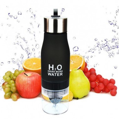 Бутылка соковыжималка для воды с фруктами H2O Water Bottle 650 мл герметичная Черная
