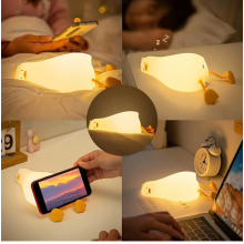 Детский силиконовый ночник TOPA Уставшая утка подставка под телефон 3 режима свечения 