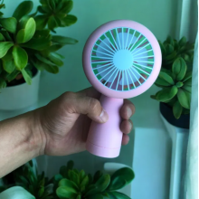 Ручной мини вентилятор Mini Fan с подсветкой Розовый Ручной мини вентилятор Mini Fan с подсветкой Розовый