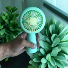Ручной мини вентилятор Mini Fan с подсветкой Зеленый Ручной мини вентилятор Mini Fan с подсветкой Зеленый